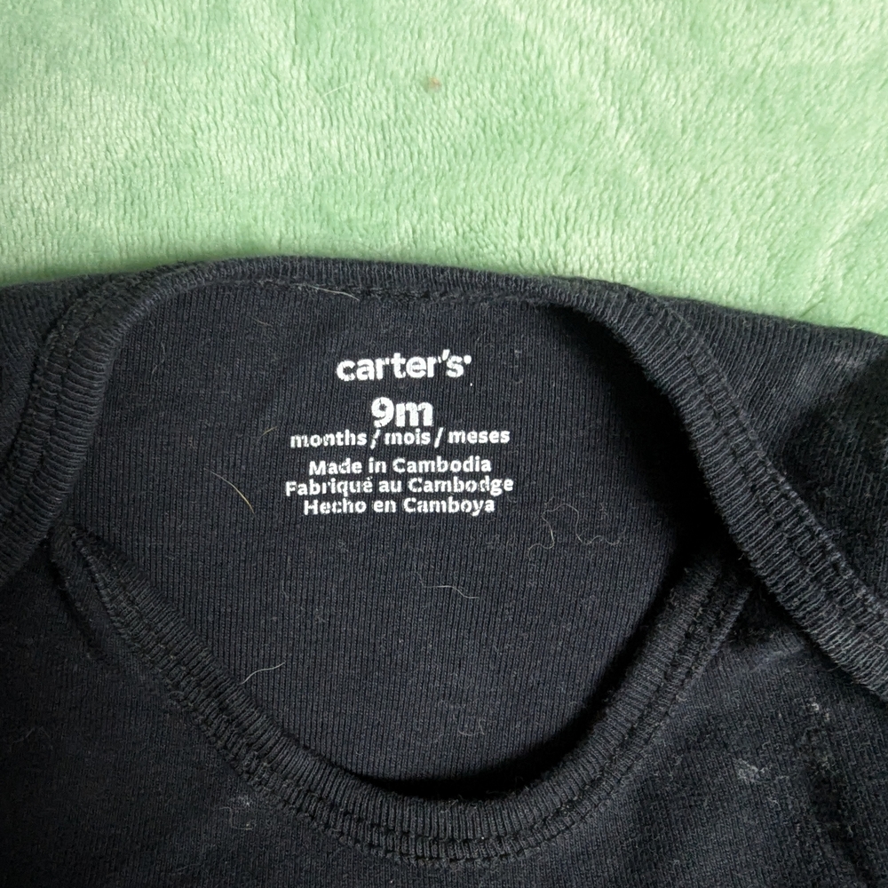 Carter's Infant Skeleton Body Suit 9 month - Picture 3 of 5